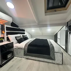 Taksim Larissa ** Стамбул